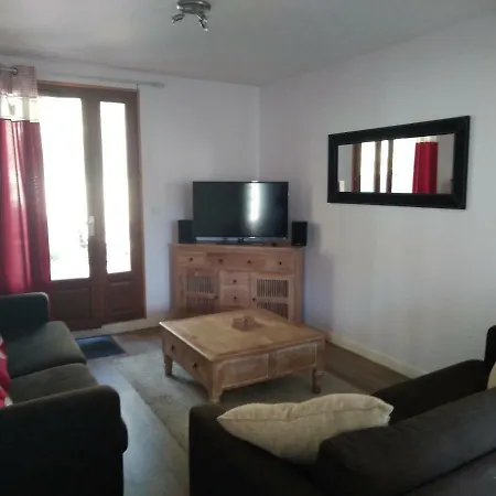 Les Marmottes Apartment